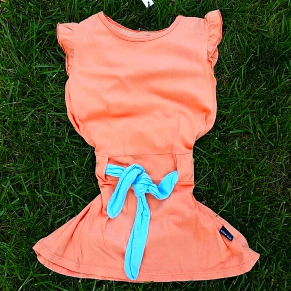 Shrnk NWT Coral Peach & Aqua Blue Belted Dress